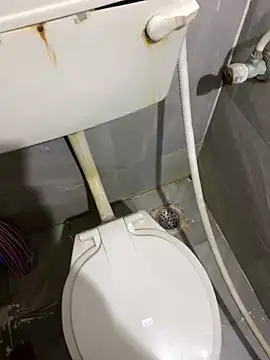 Rahuldhe22 online show from December 31, 10:01 pm