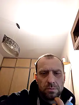 Snapshot of Roman0798 chatting on December 20, 5:09 pm Roman0798 online show from December 20, 5:09 pm