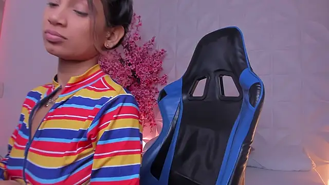 cora 22 online show from February 5, 12:54 pm