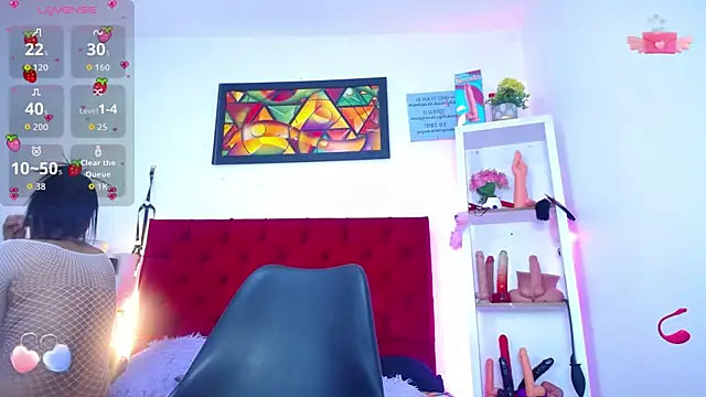 louise nails online show from November 26, 4:41 pm