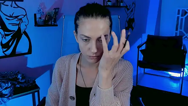 EmilyWilden online show from September 27, 8:52 am