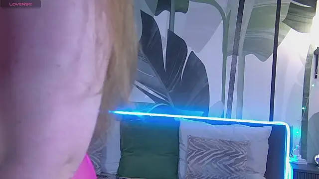 RubyValen online show from January 17, 1:04 am