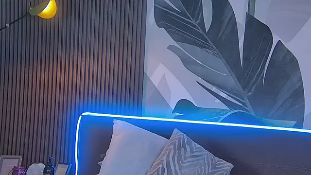 RubyValen online show from January 29, 7:25 am