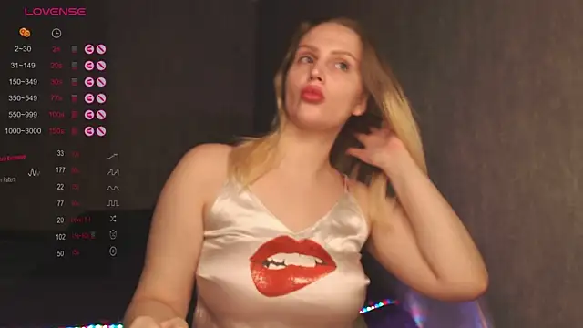 nutcrew online show from October 2, 8:27 pm