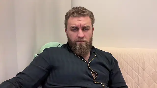 Snapshot of Bear_bear_ chatting on February 27, 12:16 pm Bear bear online show from February 27, 12:16 pm