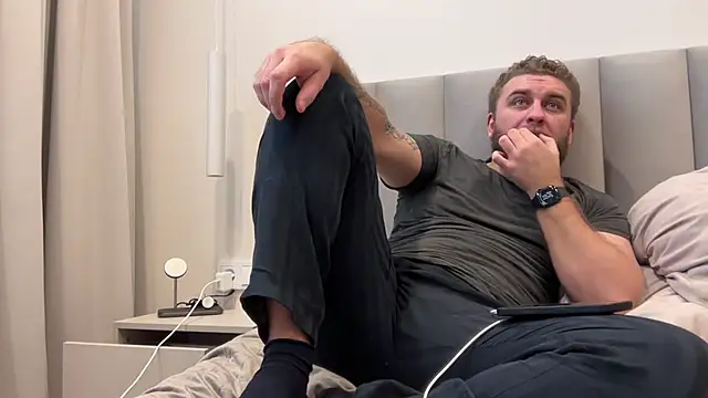 Snapshot of Bear_bear_ chatting on March 7, 1:30 pm Bear bear online show from March 7, 1:30 pm