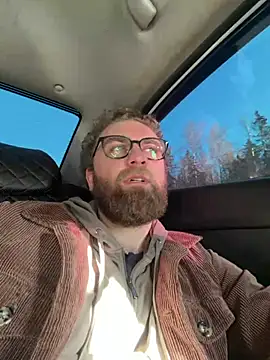 Snapshot of Bear_bear_ chatting on May 2, 2:44 pm Bear bear online show from May 2, 2:44 pm