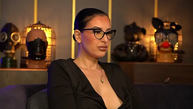 Snapshot of kelly_kent chatting on February 27, 11:16 pm kelly kent online show from February 27, 11:16 pm