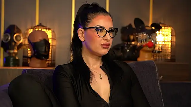 Snapshot of kelly_kent chatting on March 8, 12:08 am kelly kent online show from March 8, 12:08 am