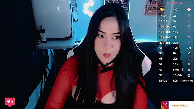 Emmy Ruiz online show from February 13, 10:22 pm