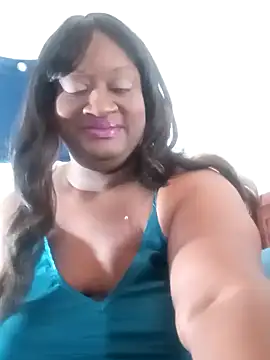 Snapshot of Katiefyi chatting on December 8, 2:49 am Katiefyi online show from December 8, 2:49 am