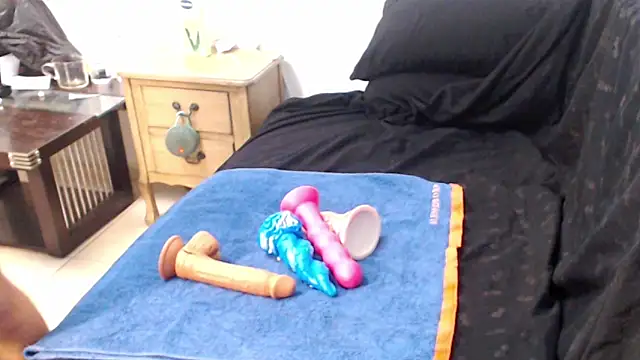 0anal21 online show from May 2, 12:32 pm