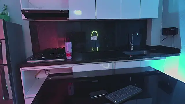 Scarlett collins02 online show from December 22, 1:45 am