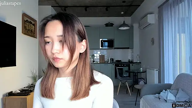 Snapshot of julias_tapes chatting on January 14, 1:49 pm julias tapes online show from January 14, 1:49 pm