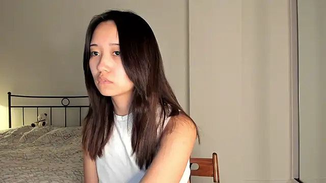 Snapshot of julias_tapes chatting on March 3, 5:53 am julias tapes online show from March 3, 5:53 am