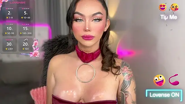 Snapshot of sassy_olivia chatting on October 2, 2:46 pm sassy olivia online show from October 2, 2:46 pm