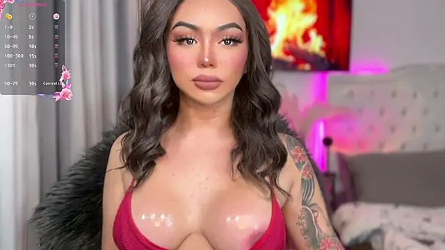 Snapshot of sassy_olivia chatting on October 30, 3:57 pm sassy olivia online show from October 30, 3:57 pm