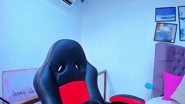 Gretta Queen online show from November 5, 5:13 pm