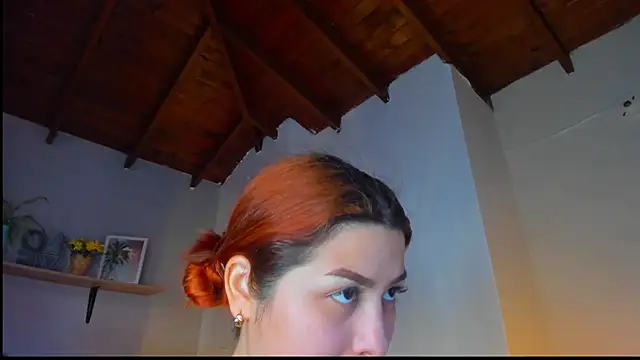 Snapshot of Gretta_Queen chatting on April 19, 5:01 pm Gretta Queen online show from April 19, 5:01 pm