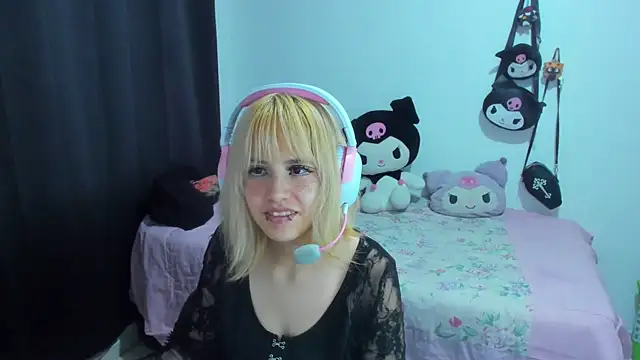 Akane-Mou online show from October 24, 3:25 am