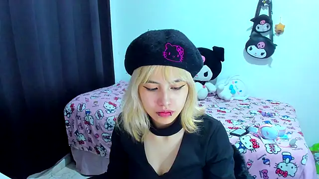 Akane-Mou online show from October 26, 1:22 am