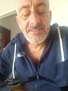 cuci45 online show from October 8, 8:12 am