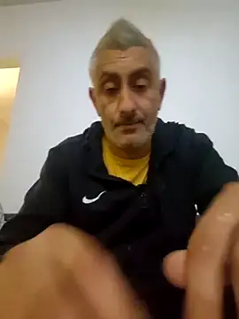 cuci45 online show from December 15, 5:39 pm