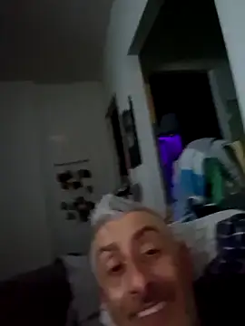 cuci45 online show from December 21, 4:47 pm