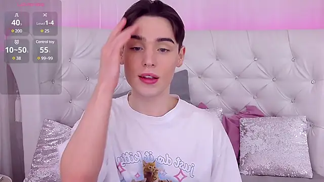 RobbyCharming online show from March 21, 1:34 am