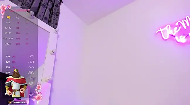 Snapshot of dana_montana_ chatting on February 5, 8:32 am dana montana online show from February 5, 8:32 am