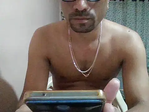 Snapshot of sexx4 chatting on October 26, 8:04 pm sexx4 online show from October 26, 8:04 pm