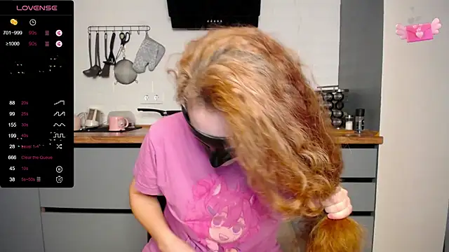 BubbbleGumm online show from March 4, 7:43 pm