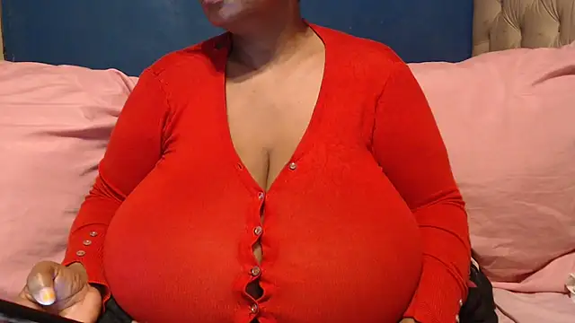 CUTEFIRMMELONSS online show from October 19, 3:29 am