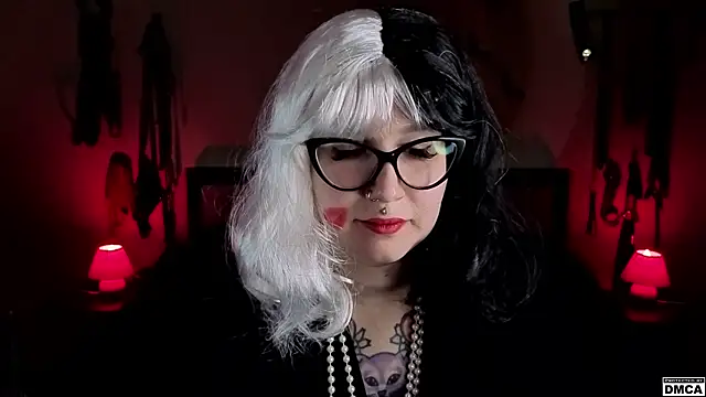 Amanita  Pantherina online show from November 1, 3:58 pm