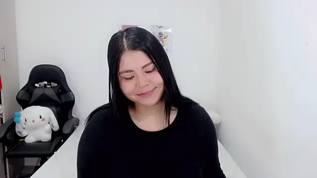Snapshot of Youlittlepervertt_ chatting on February 7, 4:56 pm Youlittlepervertt online show from February 7, 4:56 pm