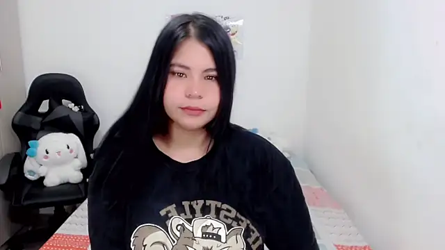 Snapshot of Youlittlepervertt_ chatting on February 24, 9:32 am Youlittlepervertt online show from February 24, 9:32 am