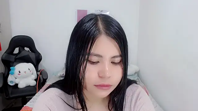 Snapshot of Youlittlepervertt_ chatting on February 25, 1:52 am Youlittlepervertt online show from February 25, 1:52 am