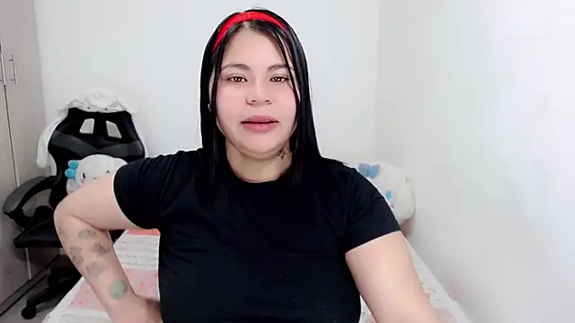 Snapshot of Youlittlepervertt_ chatting on September 13, 7:46 pm Youlittlepervertt online show from September 13, 7:46 pm
