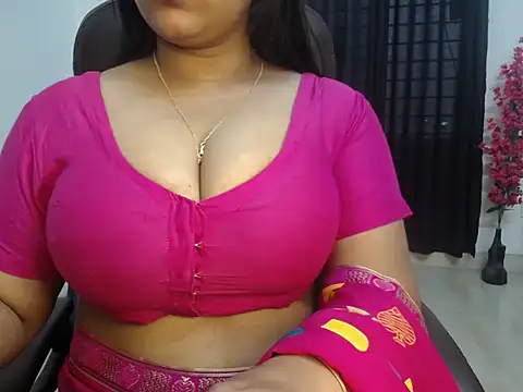 Snapshot of Queen_Jessia chatting on January 14, 10:38 am Queen Jessia online show from January 14, 10:38 am