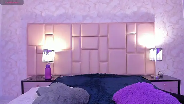 Darnellqueen online show from December 14, 2:34 am