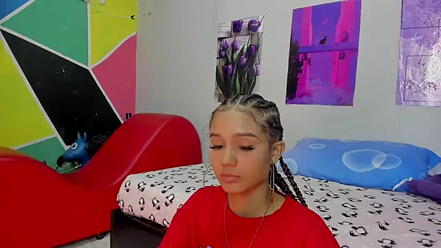 MarianaManzur online show from March 15, 7:59 pm