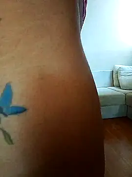 Snapshot of jessy905 chatting on February 14, 6:48 pm jessy905 online show from February 14, 6:48 pm