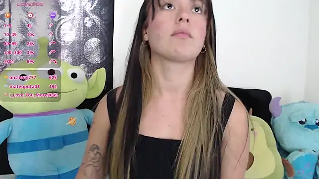 it l online show from December 6, 3:33 pm