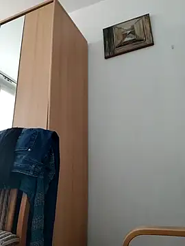 Snapshot of She-devilx chatting on February 9, 11:58 am She-devilx online show from February 9, 11:58 am