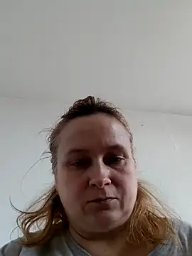 Snapshot of She-devilx chatting on November 4, 11:20 am She-devilx online show from November 4, 11:20 am