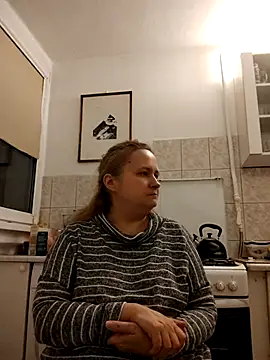 Snapshot of She-devilx chatting on November 20, 12:11 am She-devilx online show from November 20, 12:11 am