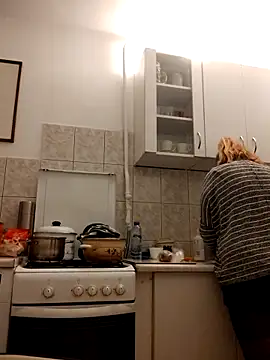 Snapshot of She-devilx chatting on February 17, 10:49 pm She-devilx online show from February 17, 10:49 pm