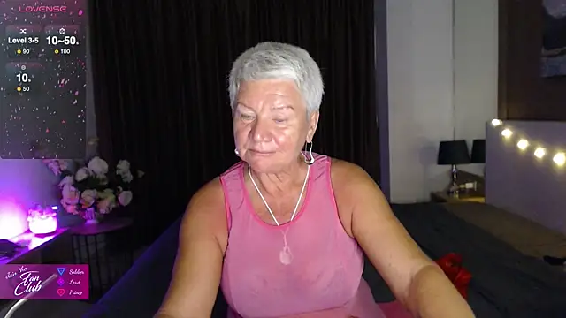 roxana brooks online show from January 16, 1:59 pm