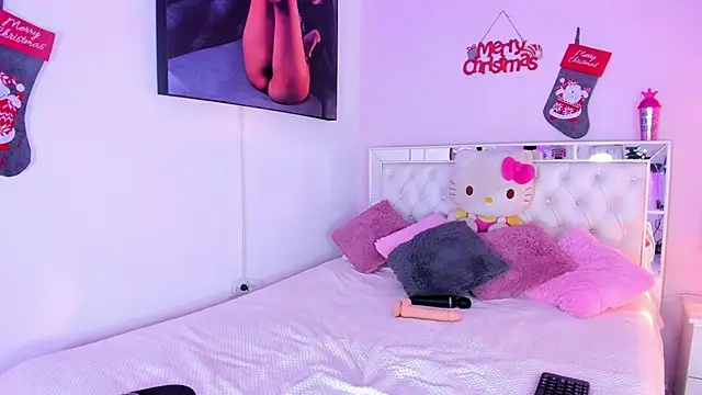 Candace Hill1 online show from December 14, 10:39 pm