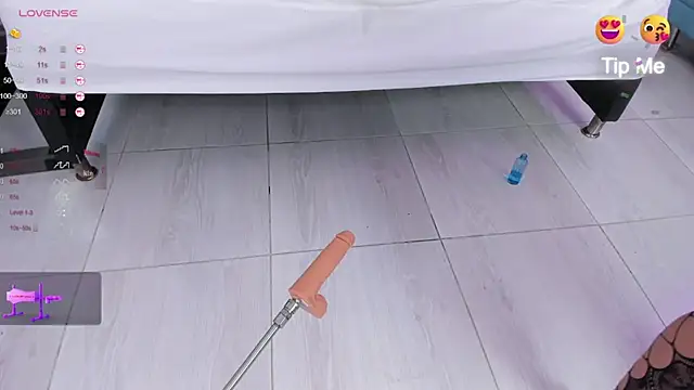 Snapshot of Isabella_Daniell chatting on March 22, 6:54 am Isabella Daniell online show from March 22, 6:54 am